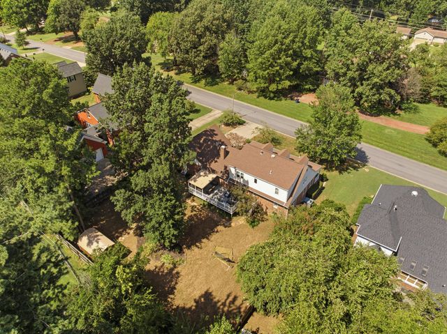 76 Martin Circle, Paducah, KY 42001
