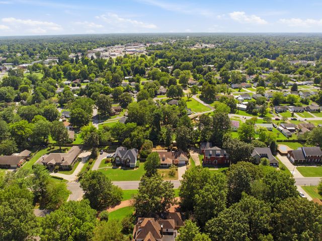 76 Martin Circle, Paducah, KY 42001