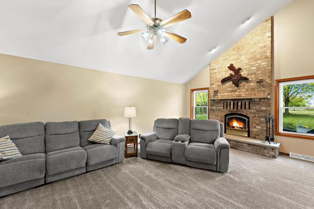 3180 124th STREET, Pleasant Prairie, WI 53158
