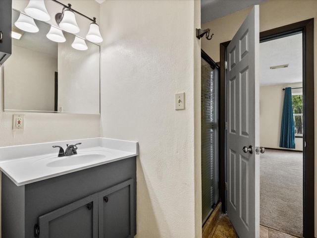 2004 Northshore Drive, Conroe, TX 77304