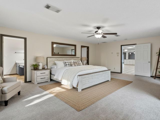 2004 Northshore Drive, Conroe, TX 77304