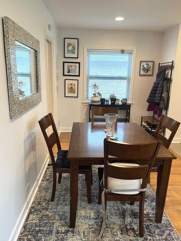 8717 Karlov Avenue, Skokie, IL 60076