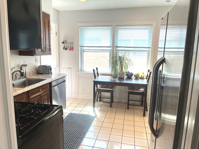 8717 Karlov Avenue, Skokie, IL 60076