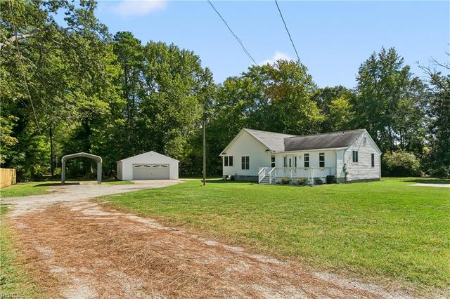 317 Browns LN, Yorktown, VA 23690