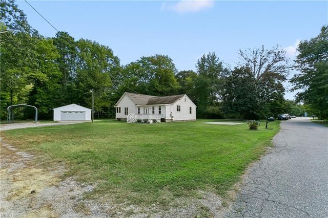 317 Browns LN, Yorktown, VA 23690