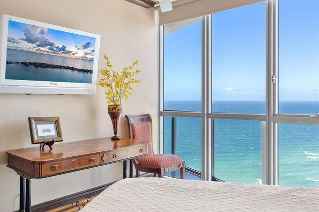 3101 S Ocean Drive 2707, Hollywood, FL 33019
