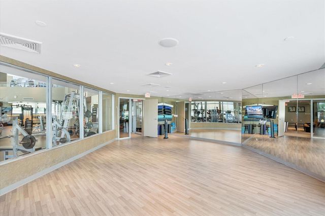 3101 S Ocean Drive 2707, Hollywood, FL 33019