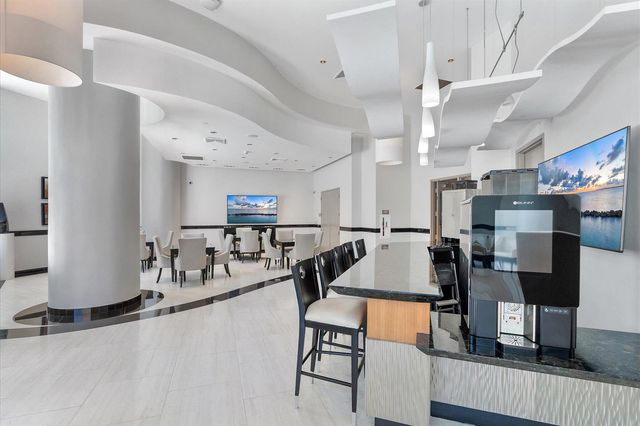 3101 S Ocean Drive 2707, Hollywood, FL 33019