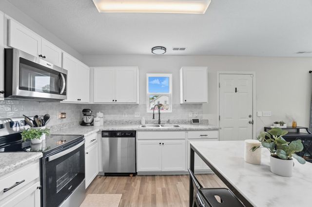 310 Genoa Road, Commercial Point, OH 43116