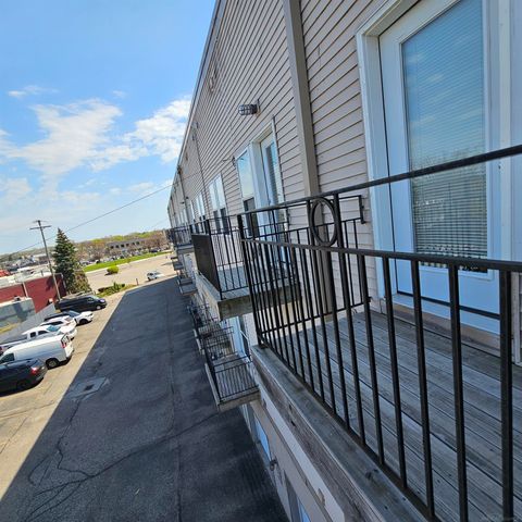 90 Clinton Street, Mt Clemens, MI 48043