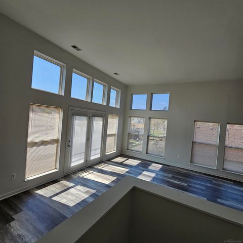 90 Clinton Street, Mt Clemens, MI 48043