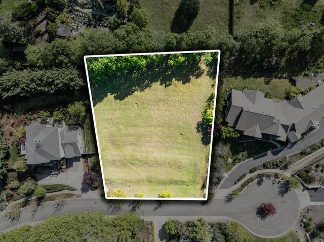 168 Sunnyview Street, Ashland, OR 97520