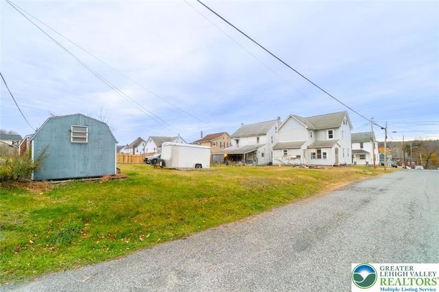 315 Blaine Street, East Bangor Boro, PA 18013