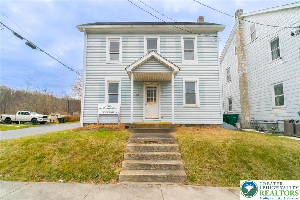 315 Blaine Street, East Bangor Boro, PA 18013