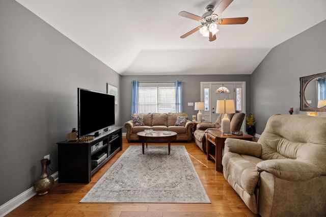 337 Reynolds Drive, Richmond, KY 40475