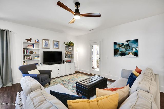 166 Kerr Landing Drive, Castle Hayne, NC 28429