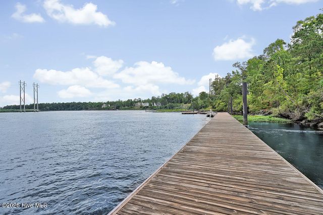 166 Kerr Landing Drive, Castle Hayne, NC 28429