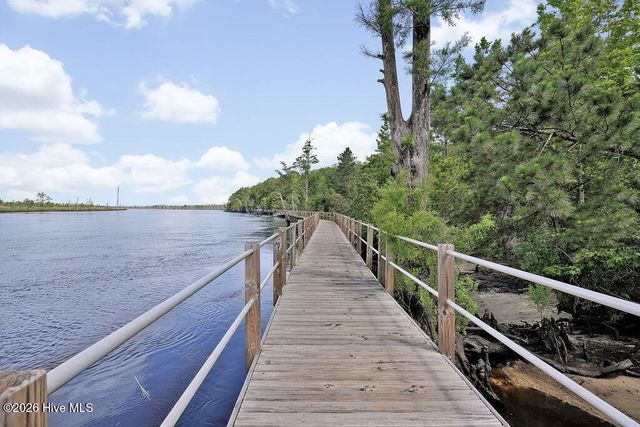 166 Kerr Landing Drive, Castle Hayne, NC 28429