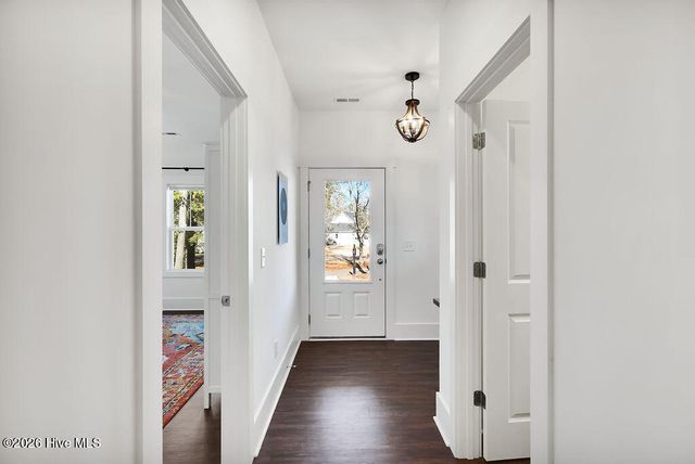 166 Kerr Landing Drive, Castle Hayne, NC 28429