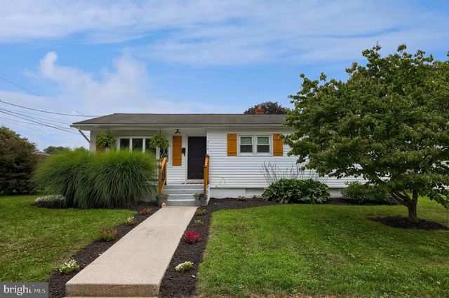 314 QUITTAPAHILLA DR, Lebanon, PA 17042