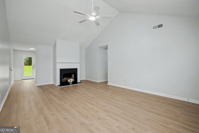 613 Coan Drive, Locust Grove, GA 30248