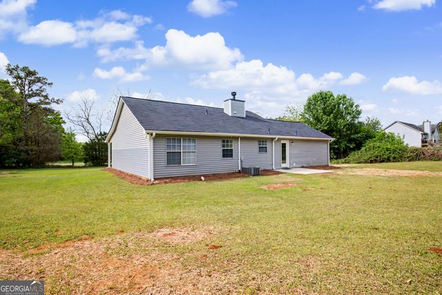613 Coan Drive, Locust Grove, GA 30248