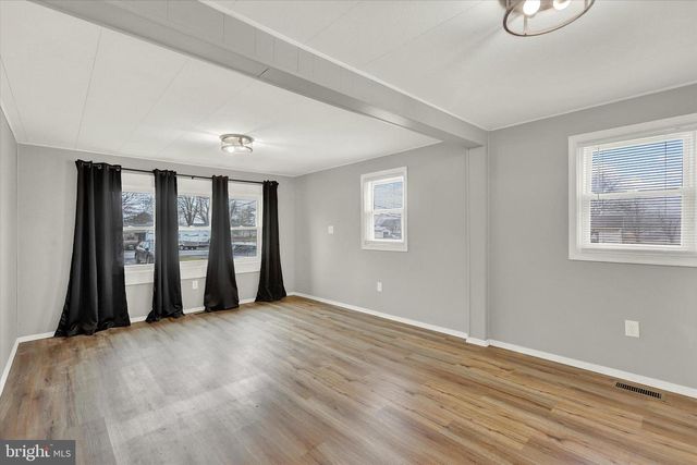 3220 ANTHONY HIGHWAY, Chambersburg, PA 17202