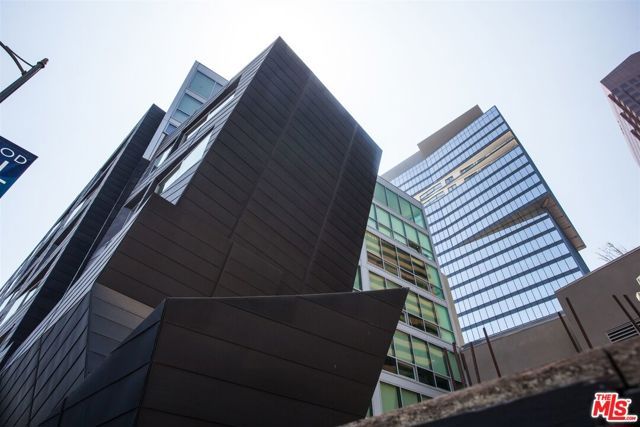 901 S Flower Street 505, Los Angeles, CA 90015