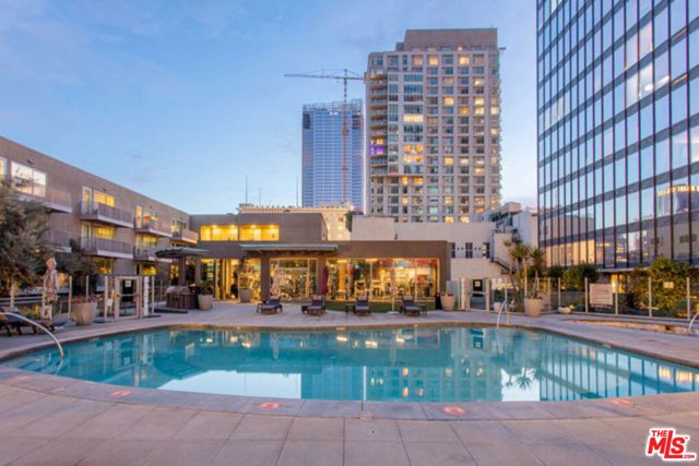 901 S Flower Street 505, Los Angeles, CA 90015