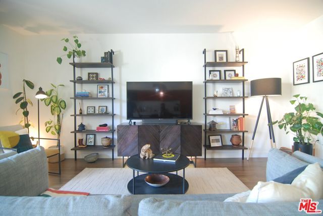 901 S Flower Street 505, Los Angeles, CA 90015