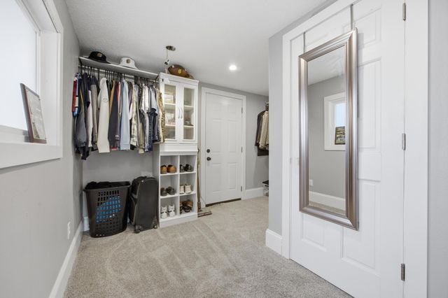 1311 5th Street S, Fargo, ND 58103