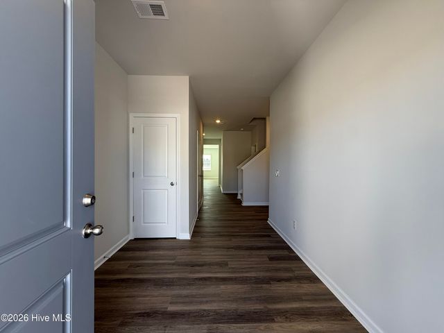 1050 Hanson Drive, Leland, NC 28451