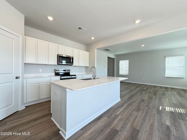 1050 Hanson Drive, Leland, NC 28451