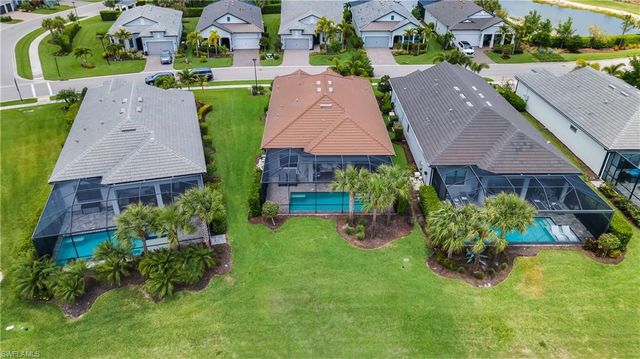 19649 Aqua View LN, Estero, FL 33913