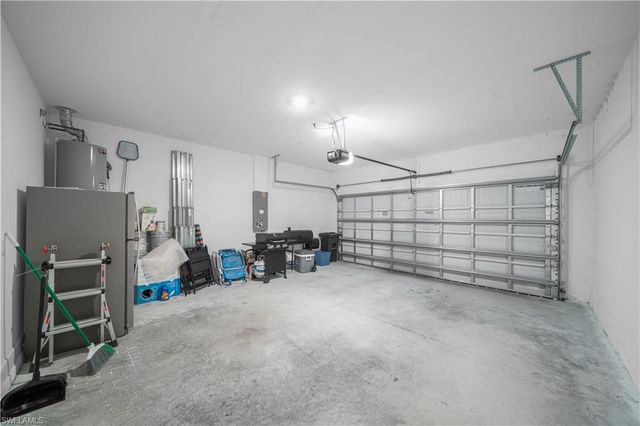 19649 Aqua View LN, Estero, FL 33913
