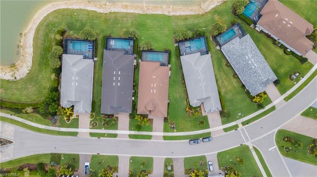 19649 Aqua View LN, Estero, FL 33913