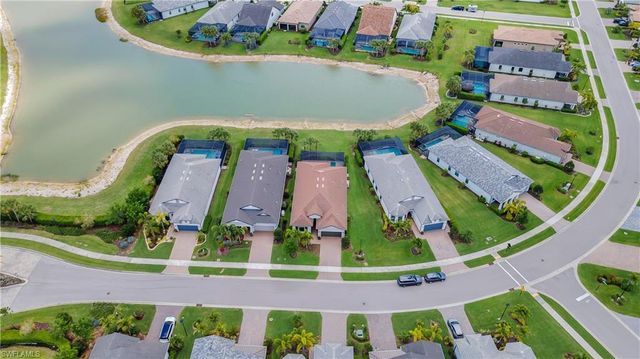 19649 Aqua View LN, Estero, FL 33913