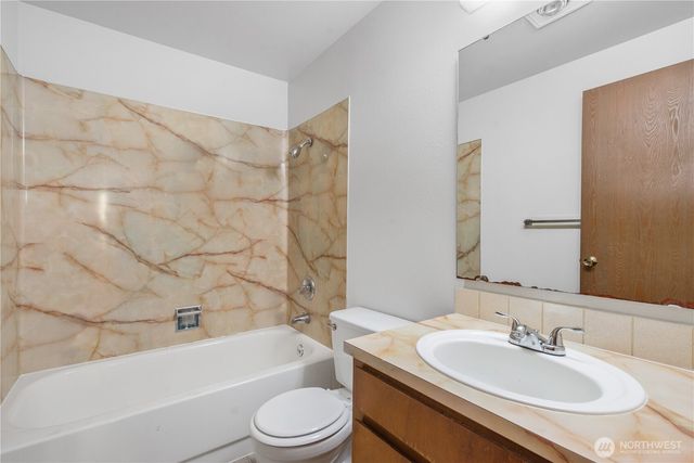 1701 19th Avenue S, Seattle, WA 98144