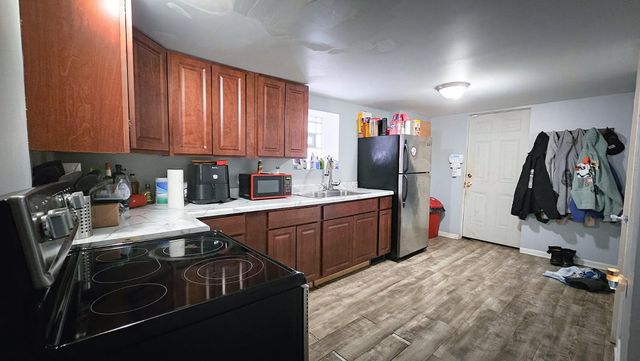 7250 S Morgan Street, Chicago, IL 60621