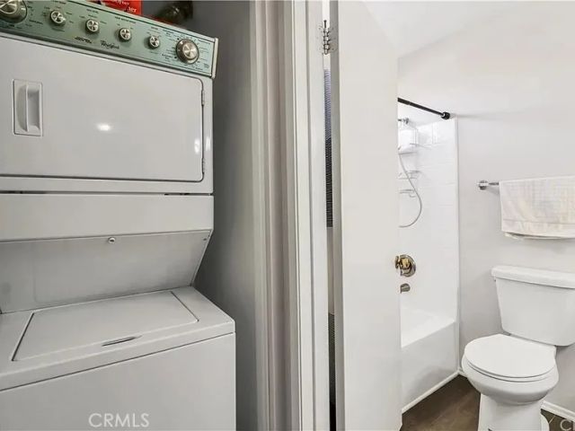 1200 Gaviota Avenue Avenue 305, Long Beach, CA 90813