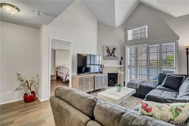 1200 Gaviota Avenue Avenue 305, Long Beach, CA 90813