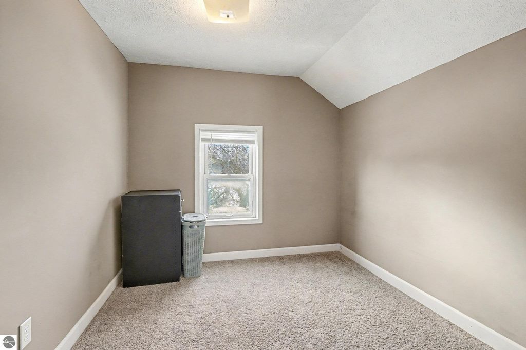 Image 11 of property listing at 326 W Emerson Street, Ithaca, MI 48847