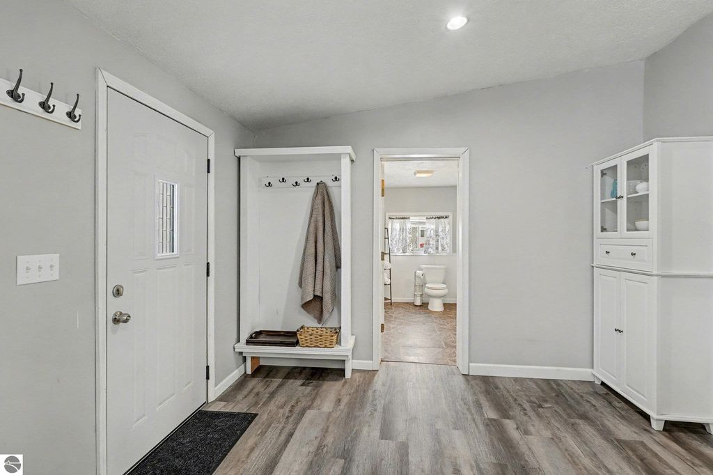 Image 12 of property listing at 326 W Emerson Street, Ithaca, MI 48847