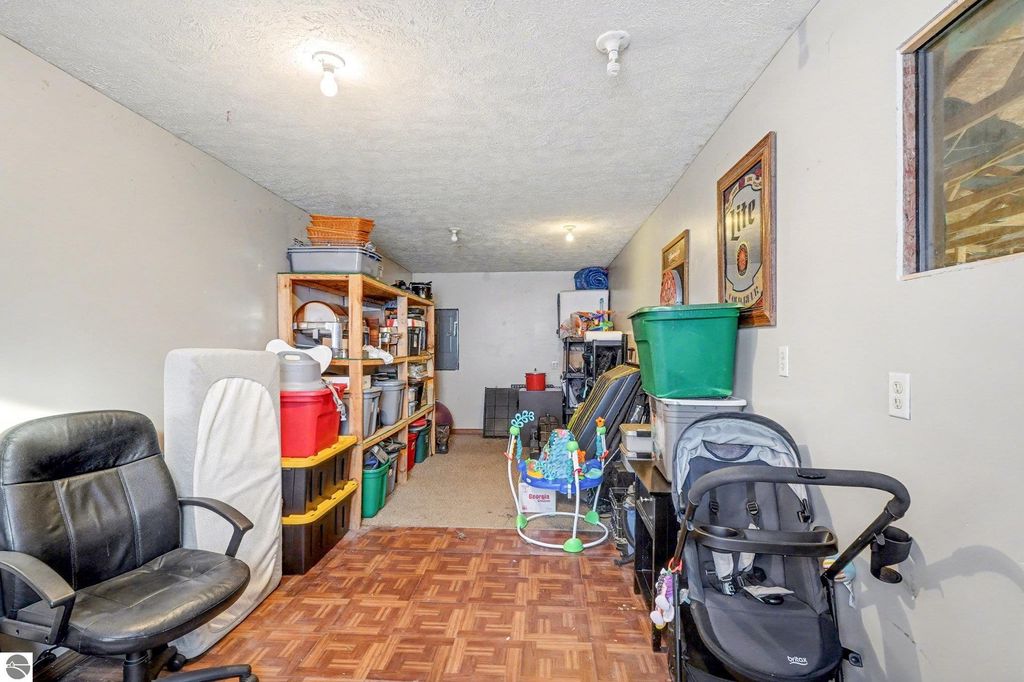 Image 15 of property listing at 326 W Emerson Street, Ithaca, MI 48847