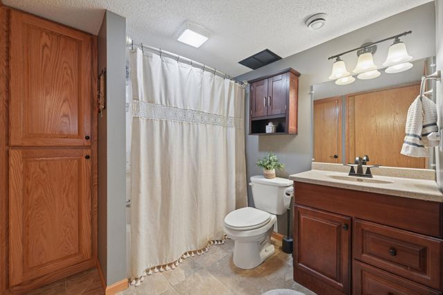4717 2nd Street NE, Fridley, MN 55421