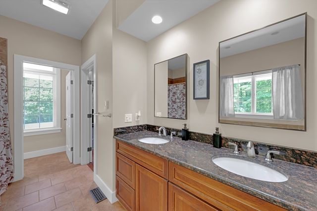 59 James Rd, Ware, MA 01082