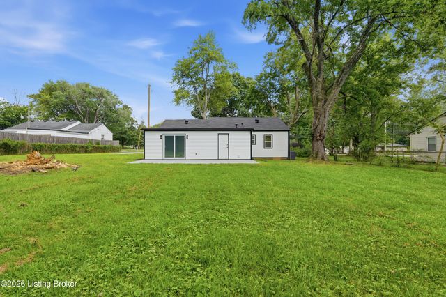 7712 3rd Street Rd, Louisville, KY 40214