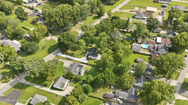 7712 3rd Street Rd, Louisville, KY 40214
