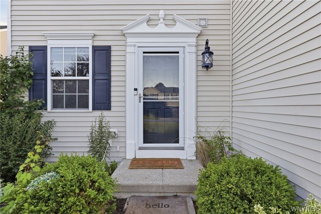 5784 Willow Creek Lane, Cambria, NY 14132