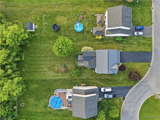 5784 Willow Creek Lane, Cambria, NY 14132
